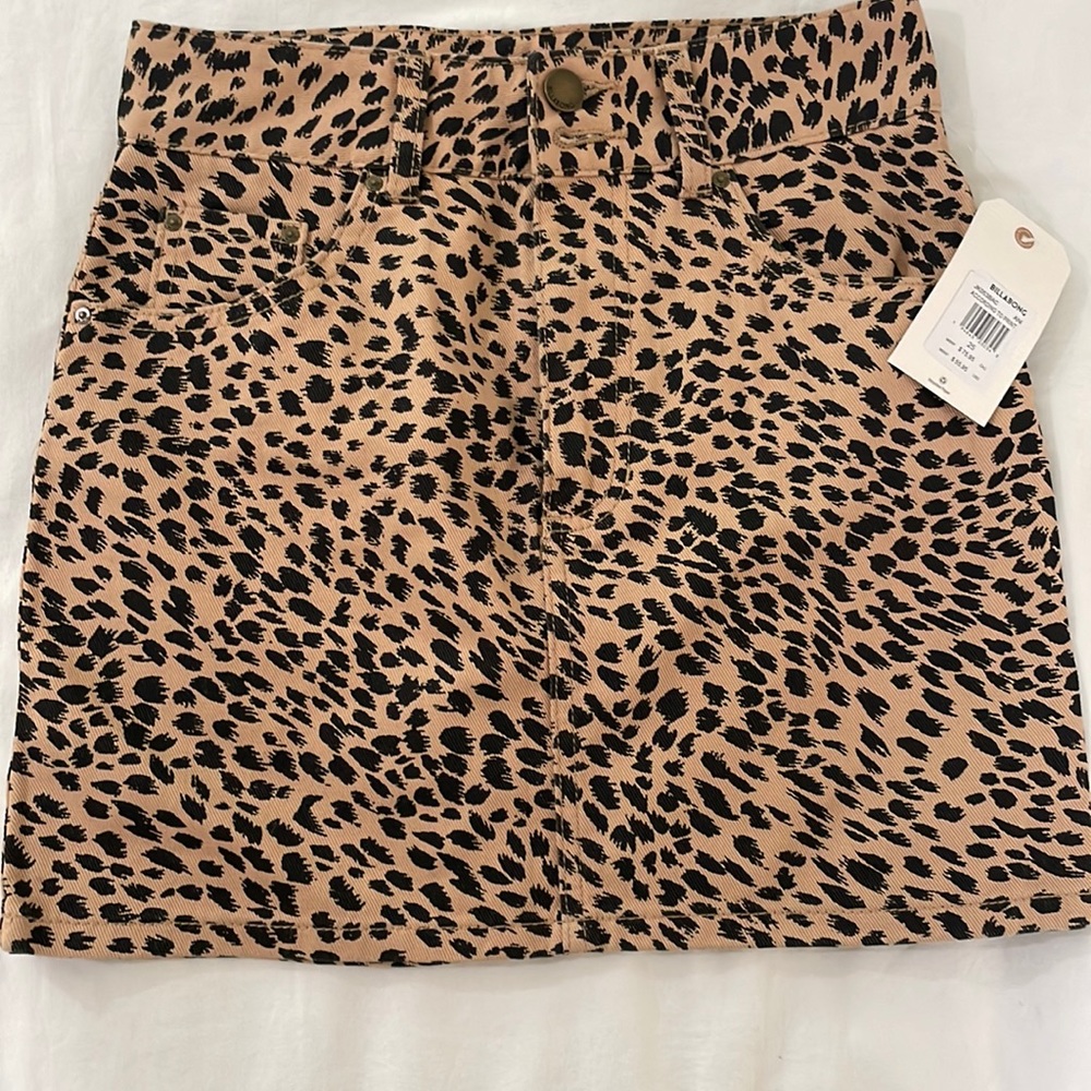 Billabong skirt